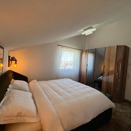 Ferienwohnung Falke Meckenbeuren Exterior foto